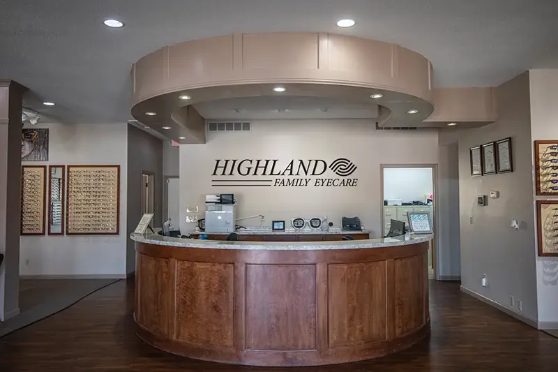 Highland Family Eyecare front desk.