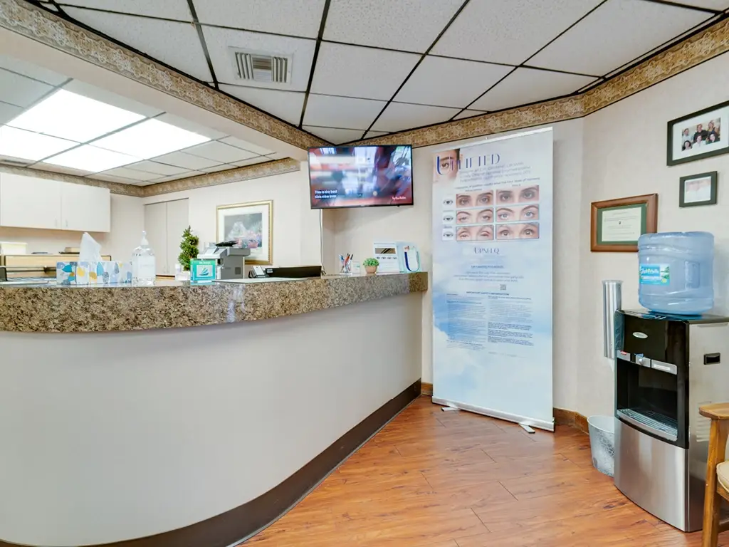 Welcome desk inside Orlando Eyecare