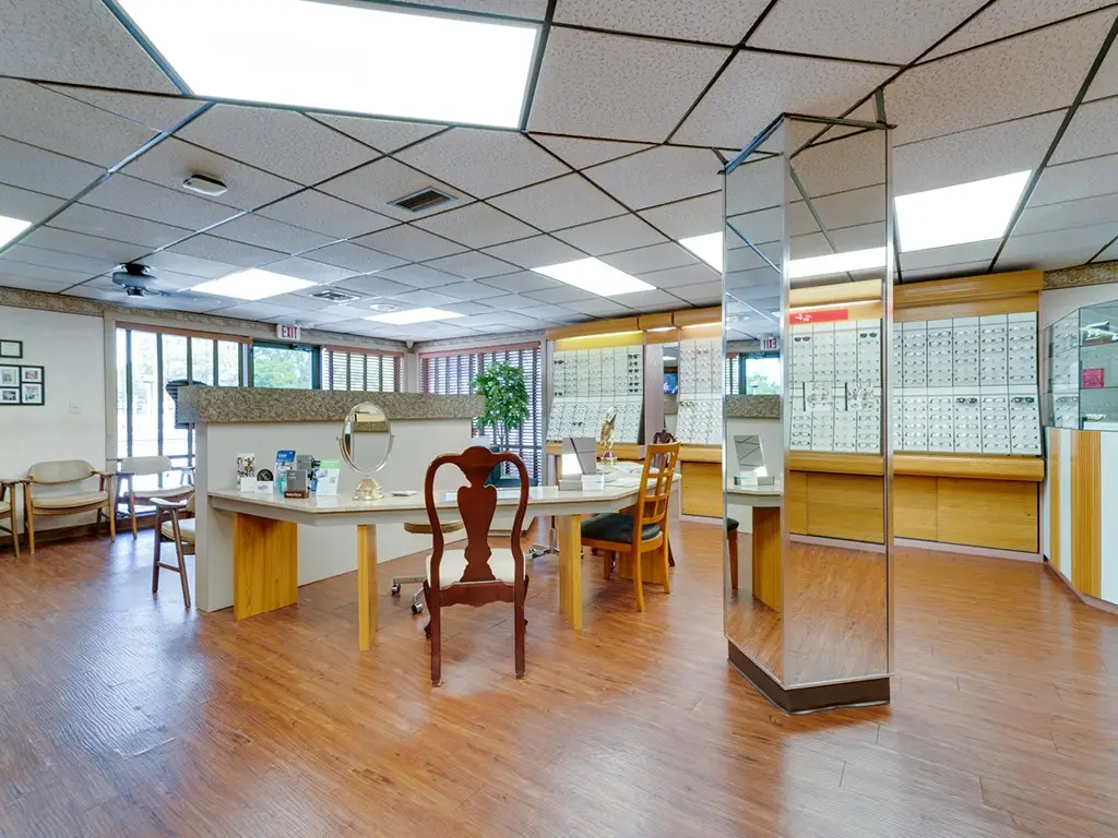 Dispensing table inside Orlando Eyecare