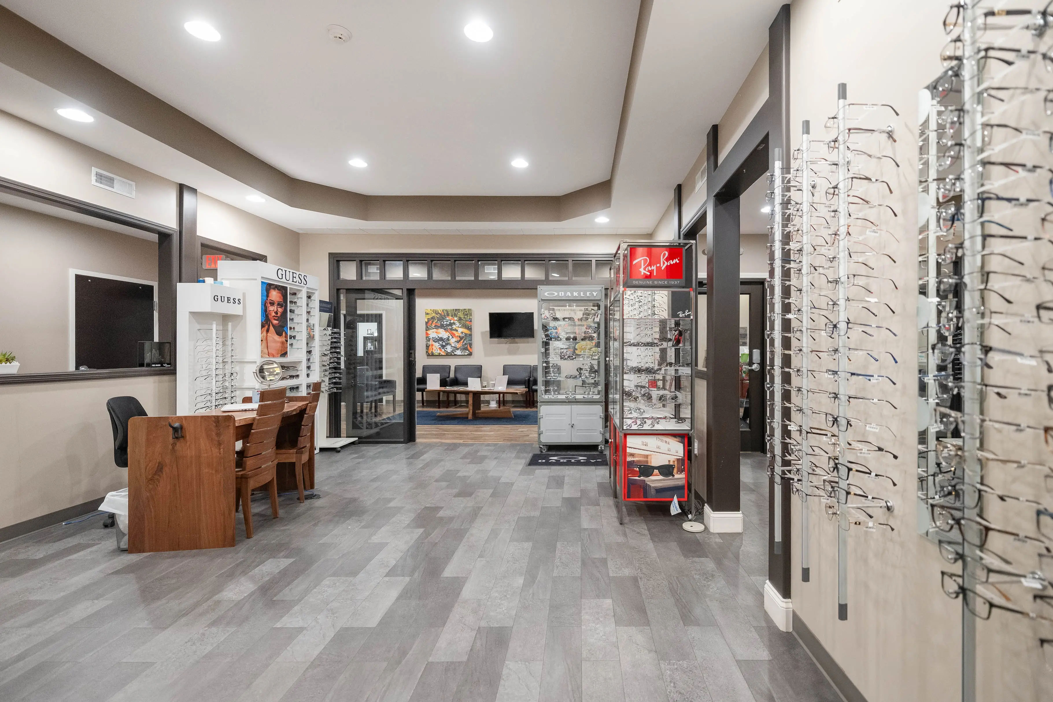 Frame displays inside Owens Optometrics
