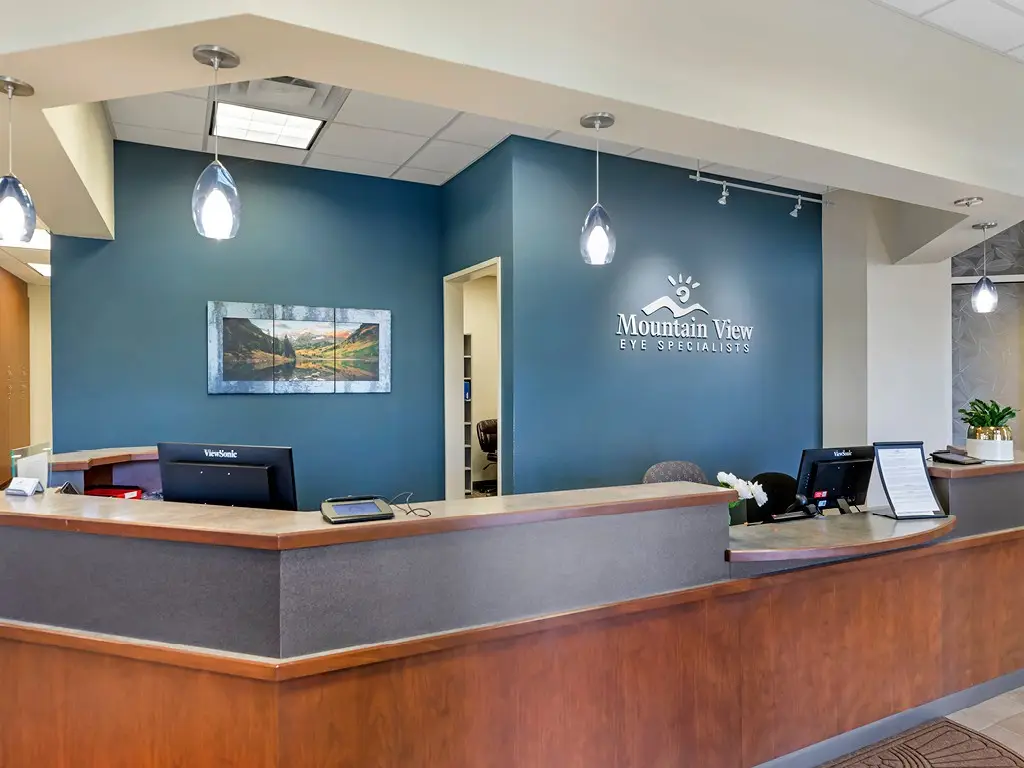 Welcome desk