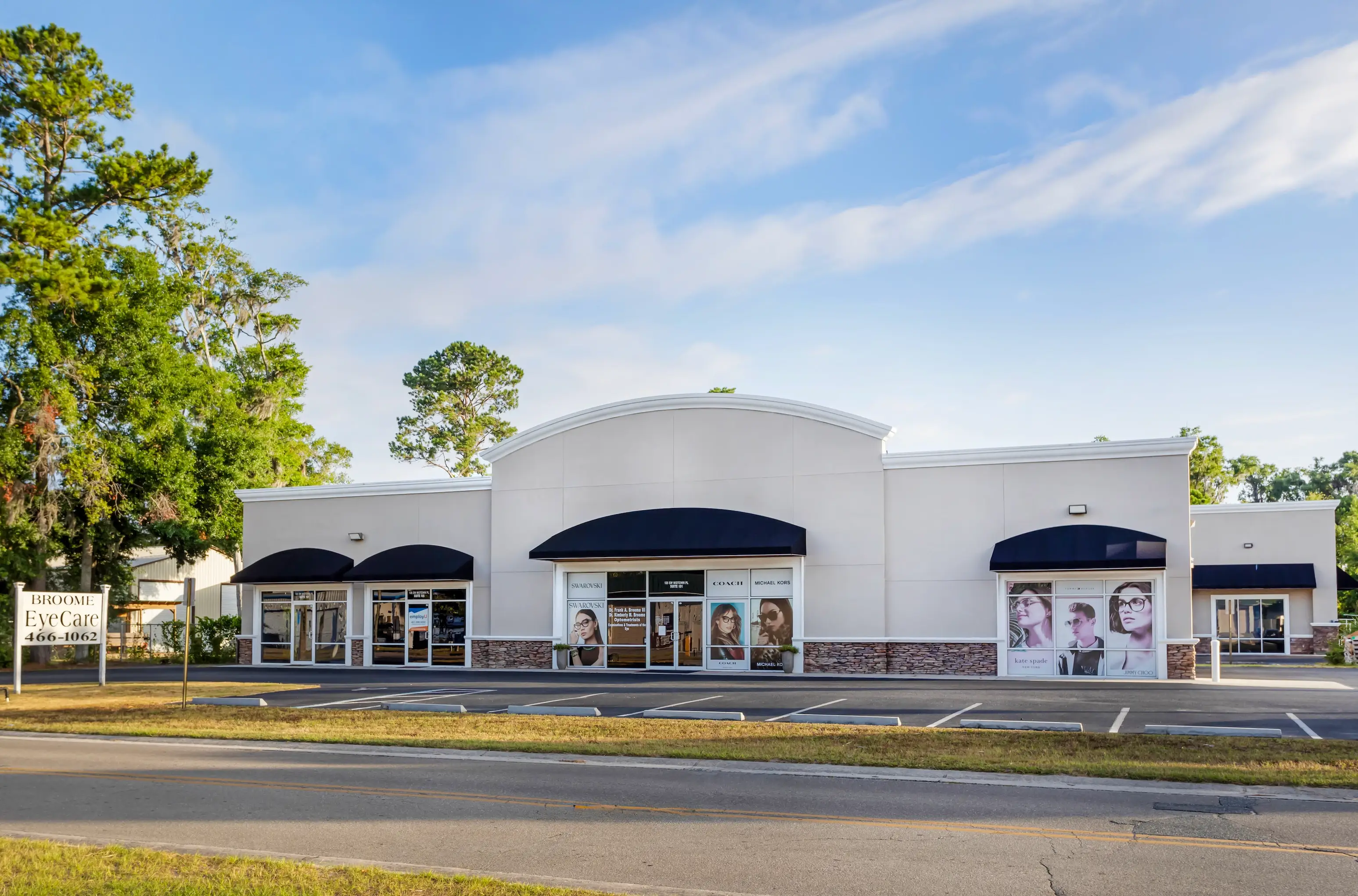 Outside Broome EyeCare