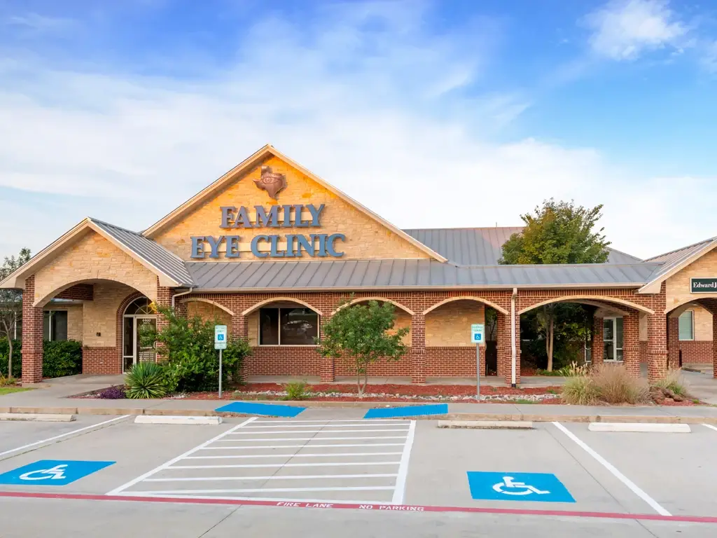 Outside Family Eye Clinic