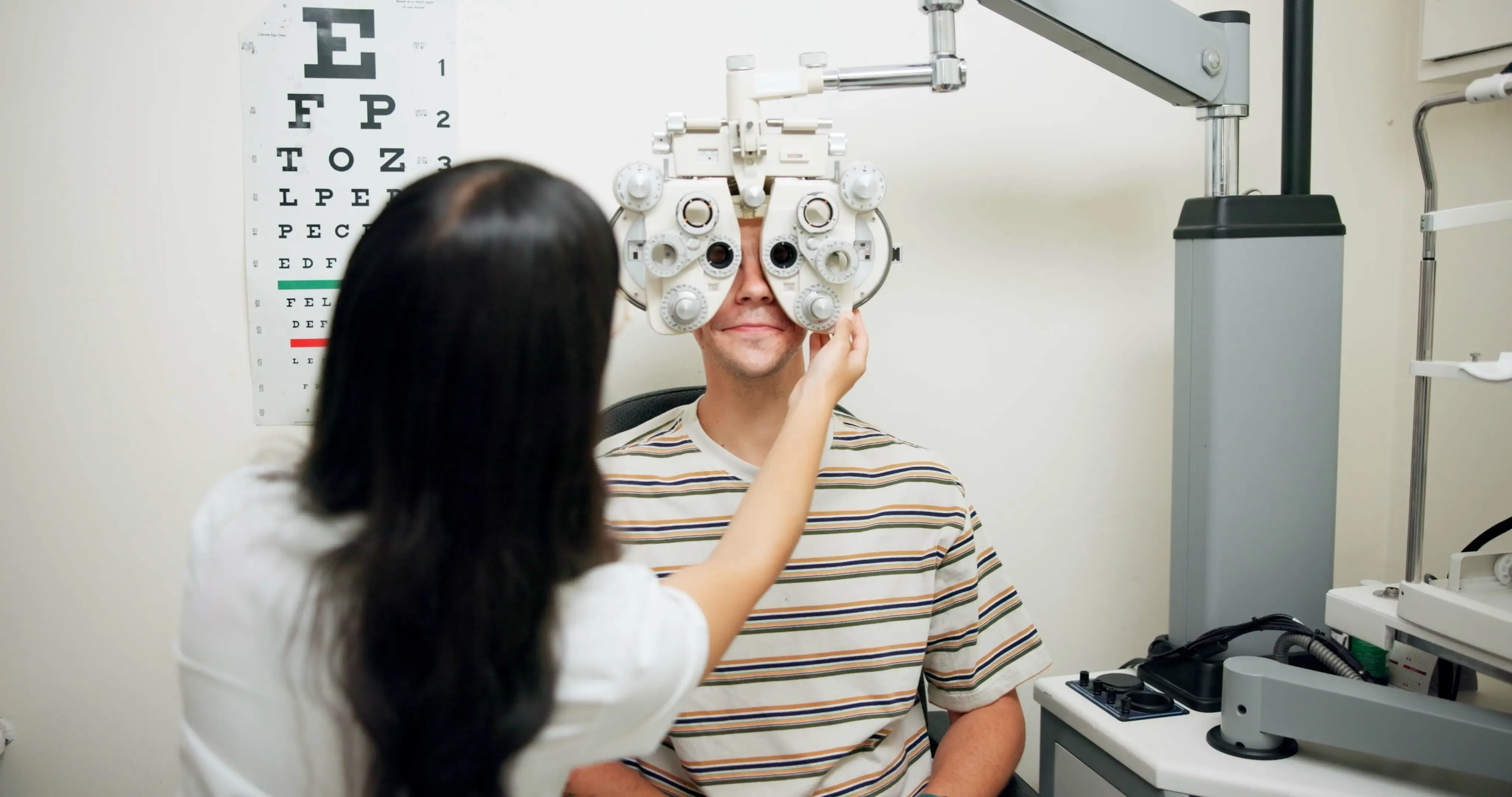 Young man Eye exam at Memorial Eye Center - Missouri City