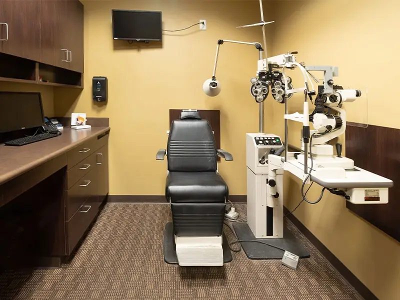 Exam room image - MEC Eldridge