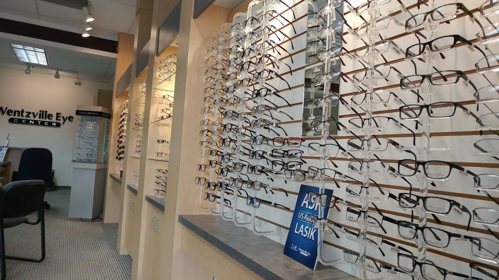 Wentzville glasses display