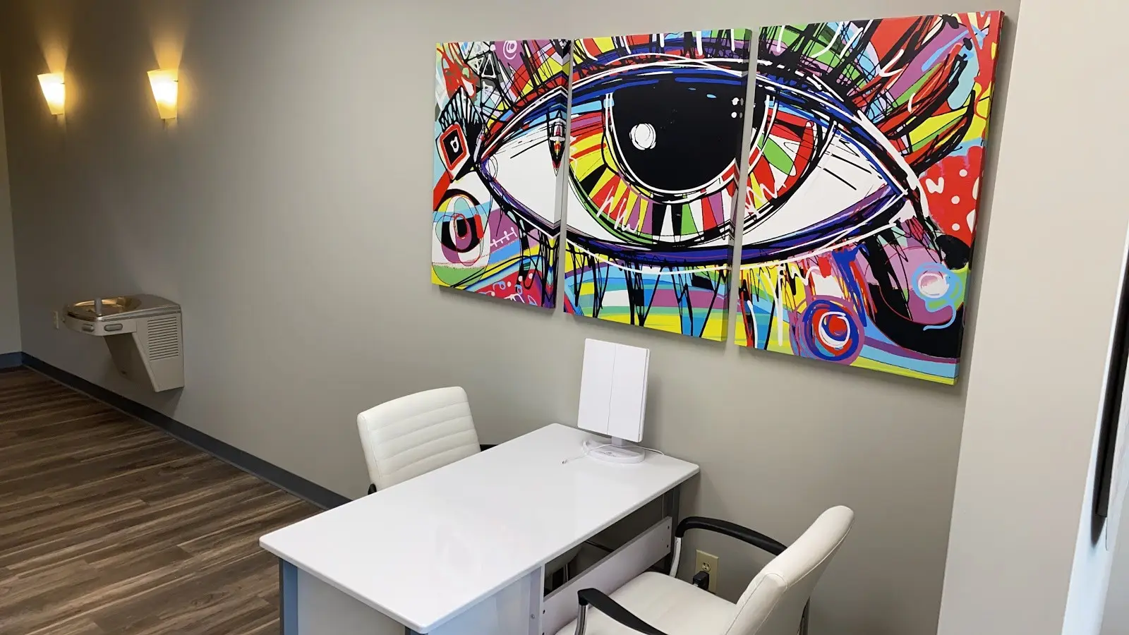 Seating area Shawnee Optical Springfield.