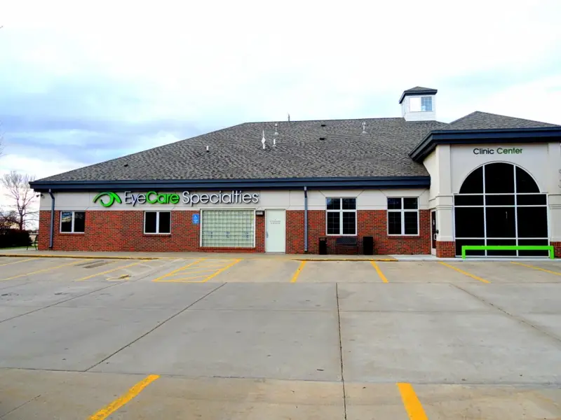 Exterior of EyeCare Specialties NE Pine Lake