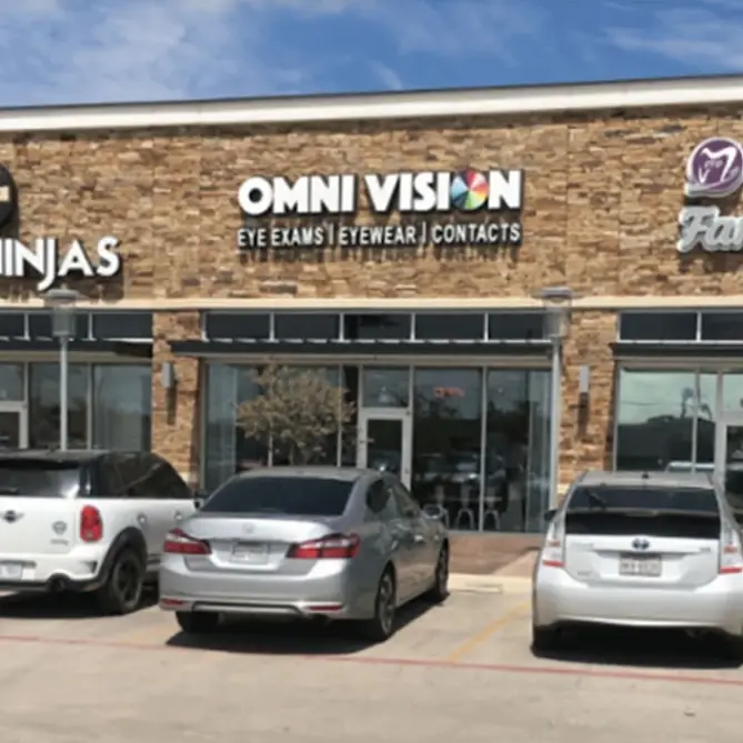 Exterior view of Omni Vision Westloop optometrist's office.