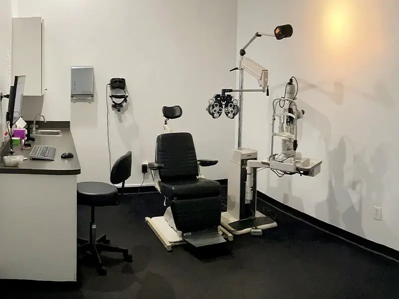 Exam room at Harpers Point Eye Associates.