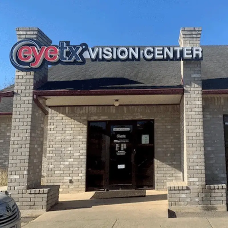 Exterior view of EyeTX Vision Center Atascoca optometrist's office.