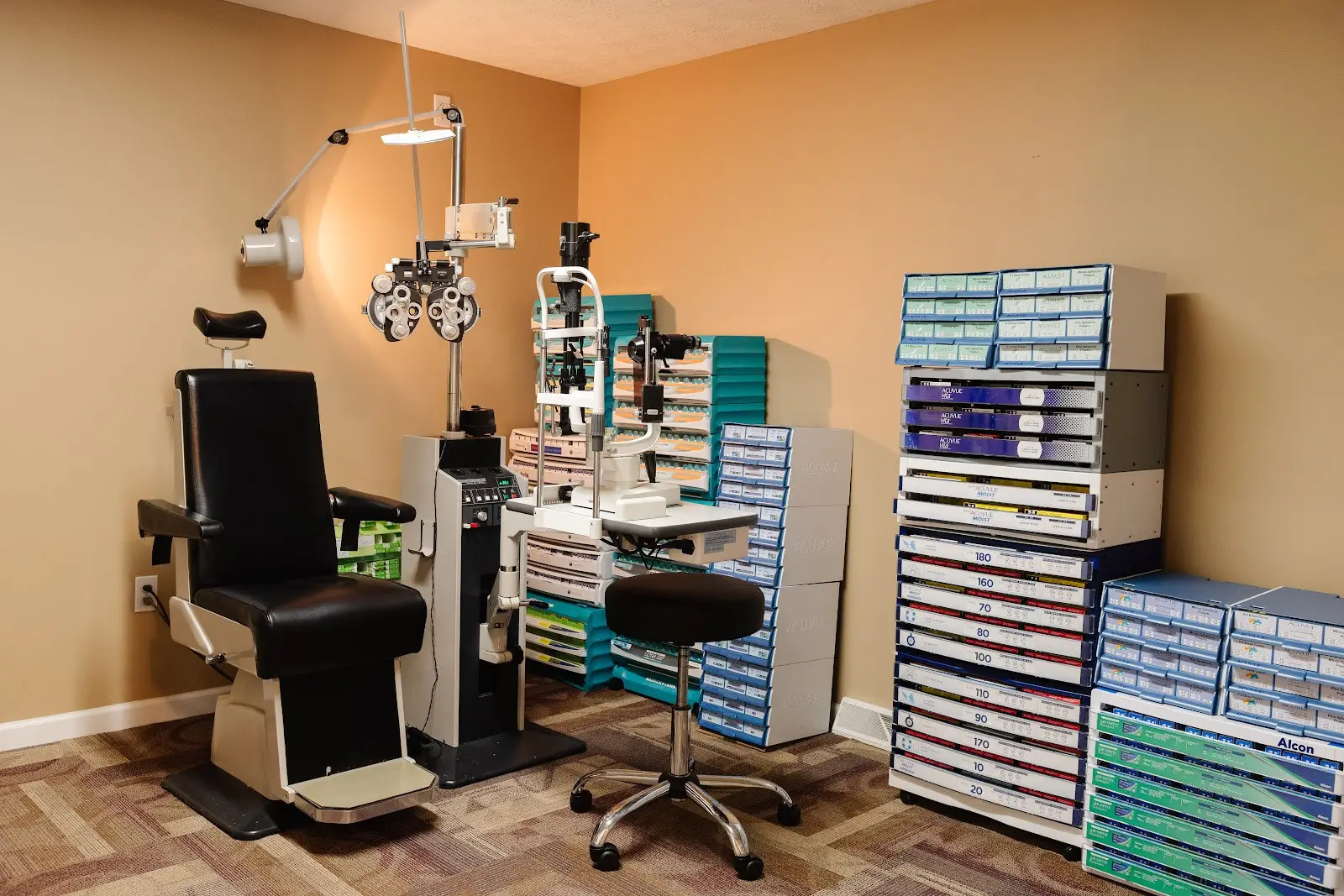 Eye exam room Bittel Vision Care Center - Jefferson Hills