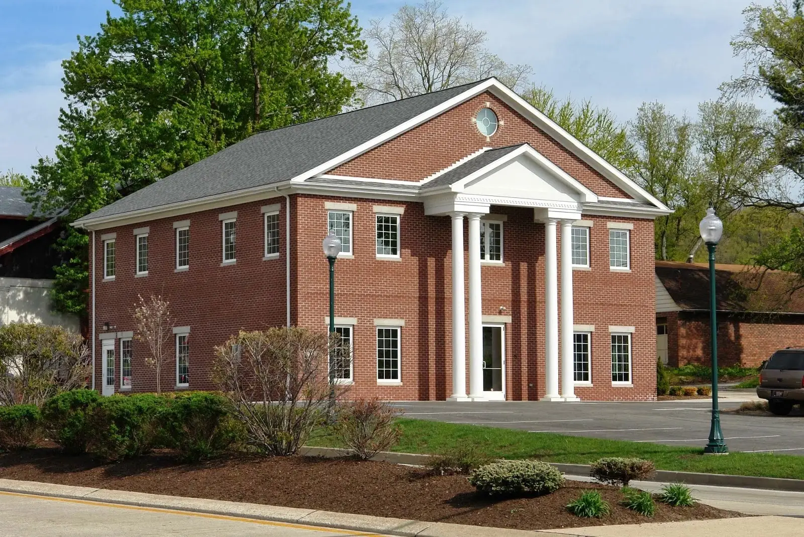 Exterior view of our Family Eye Doctors - Murrysville optometry practice.