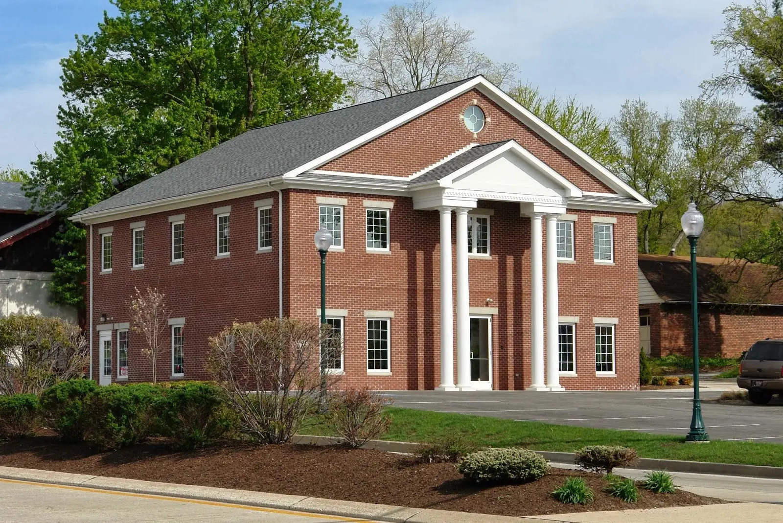 Exterior view of our Family Eye Doctors - Murrysville optometry practice.