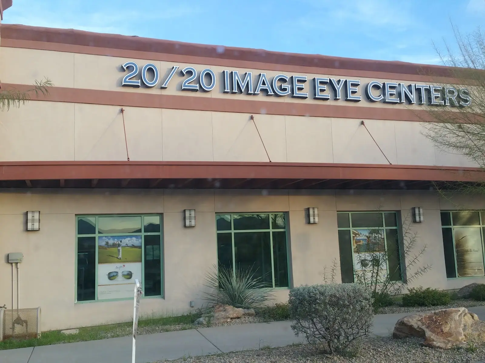 20/20 Image Eye Centers - Fountain Hills - Building
