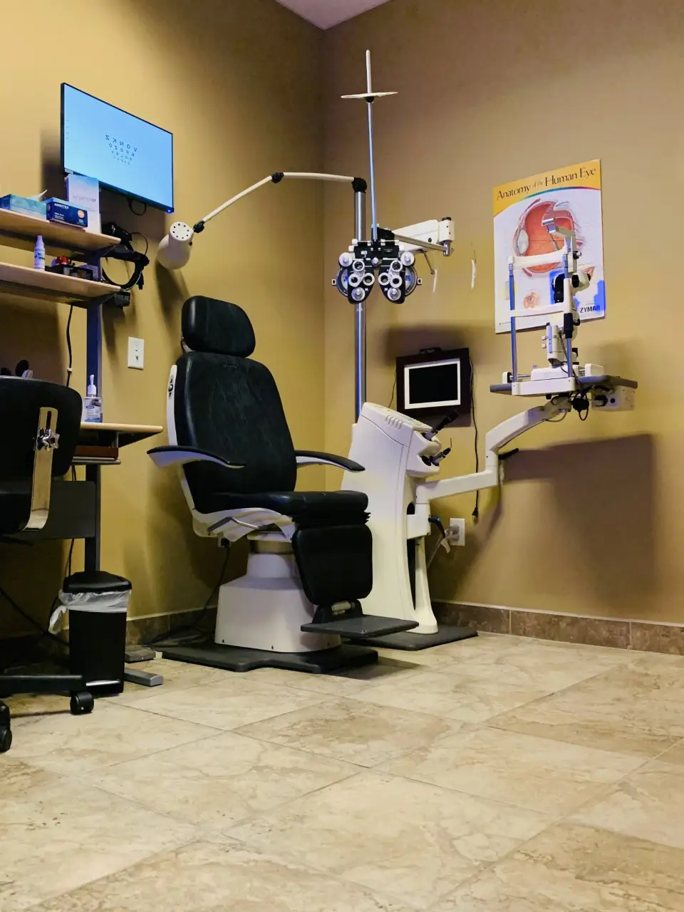 20/20 Image Eye Centers - Scottsdale - Exam room