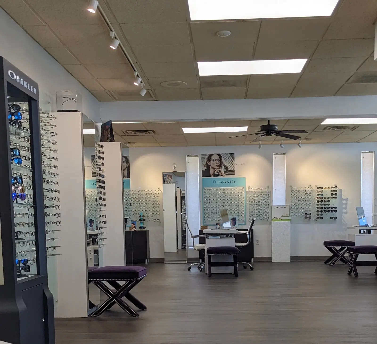 20/20 Image Eye Centers - Tempe - Eyeglass sales floor