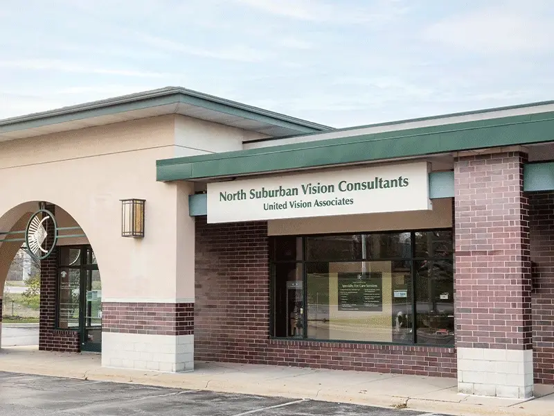 Exterior view of North Suburban Vision Consultants office in Deerfield IL.