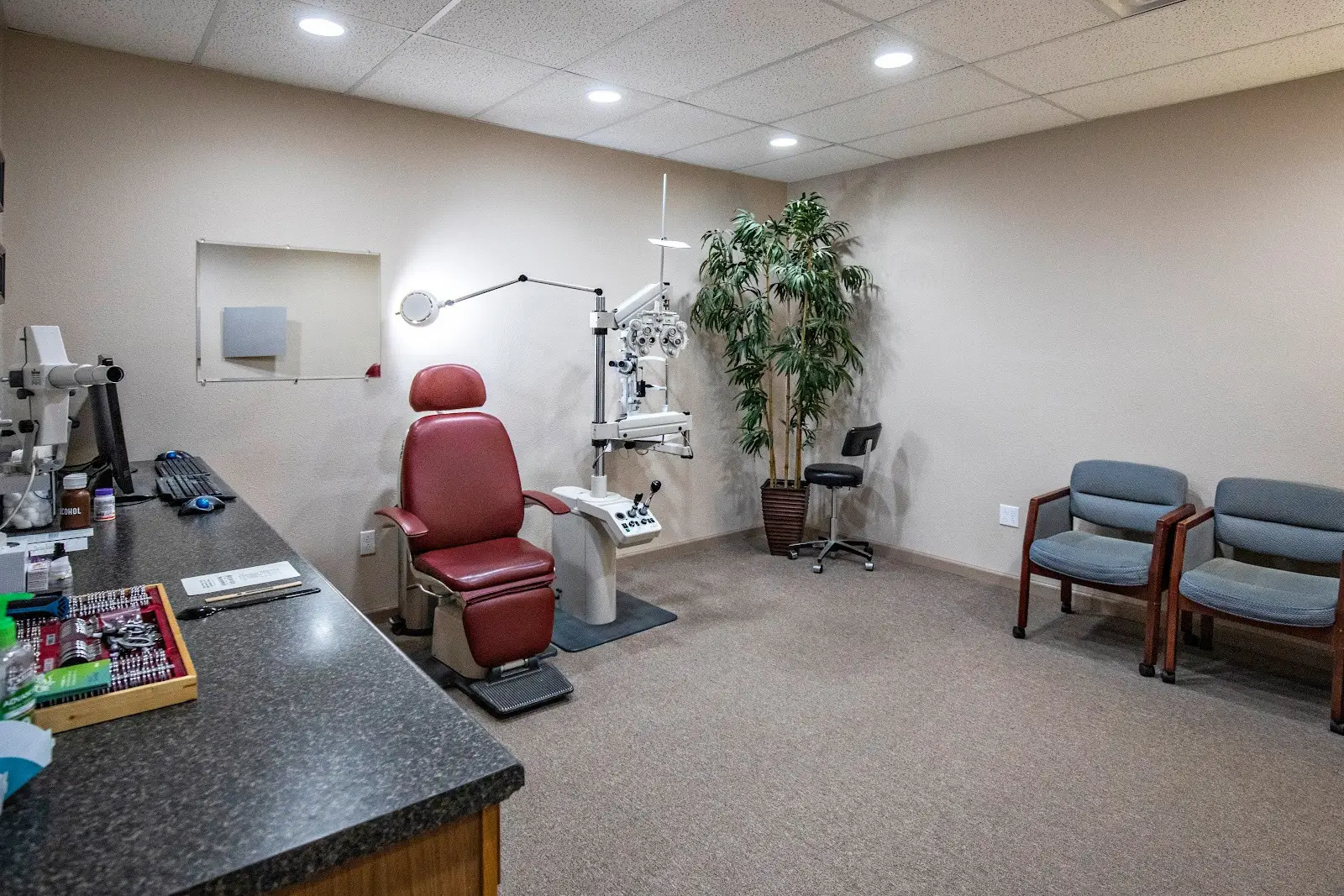 Exam room with medical devices at Dr. John Kleinhoffer Family EyeCare.