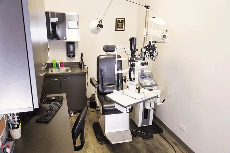 Eye Exam medical equipment at Elk Grove Optical
