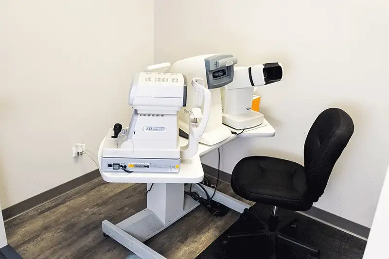 Medical eye equipment at Elk Grove Optical
