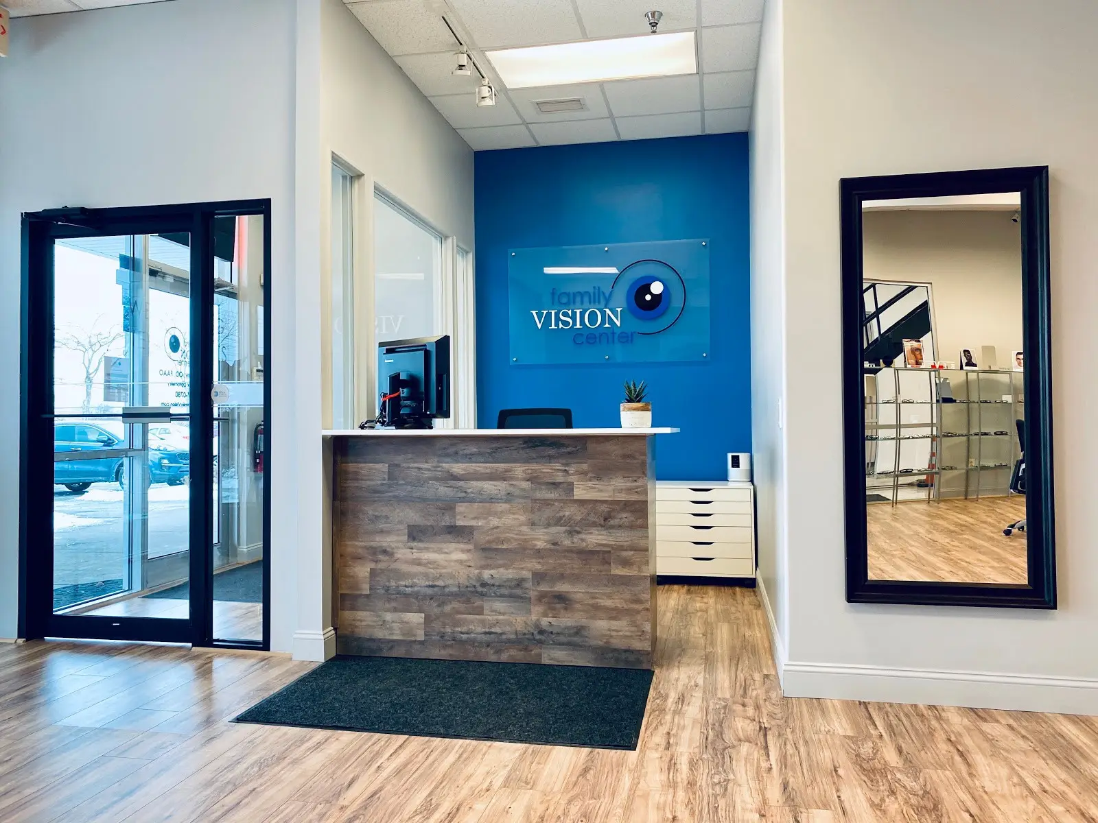 Service desk inside Family Vision Center Rochester