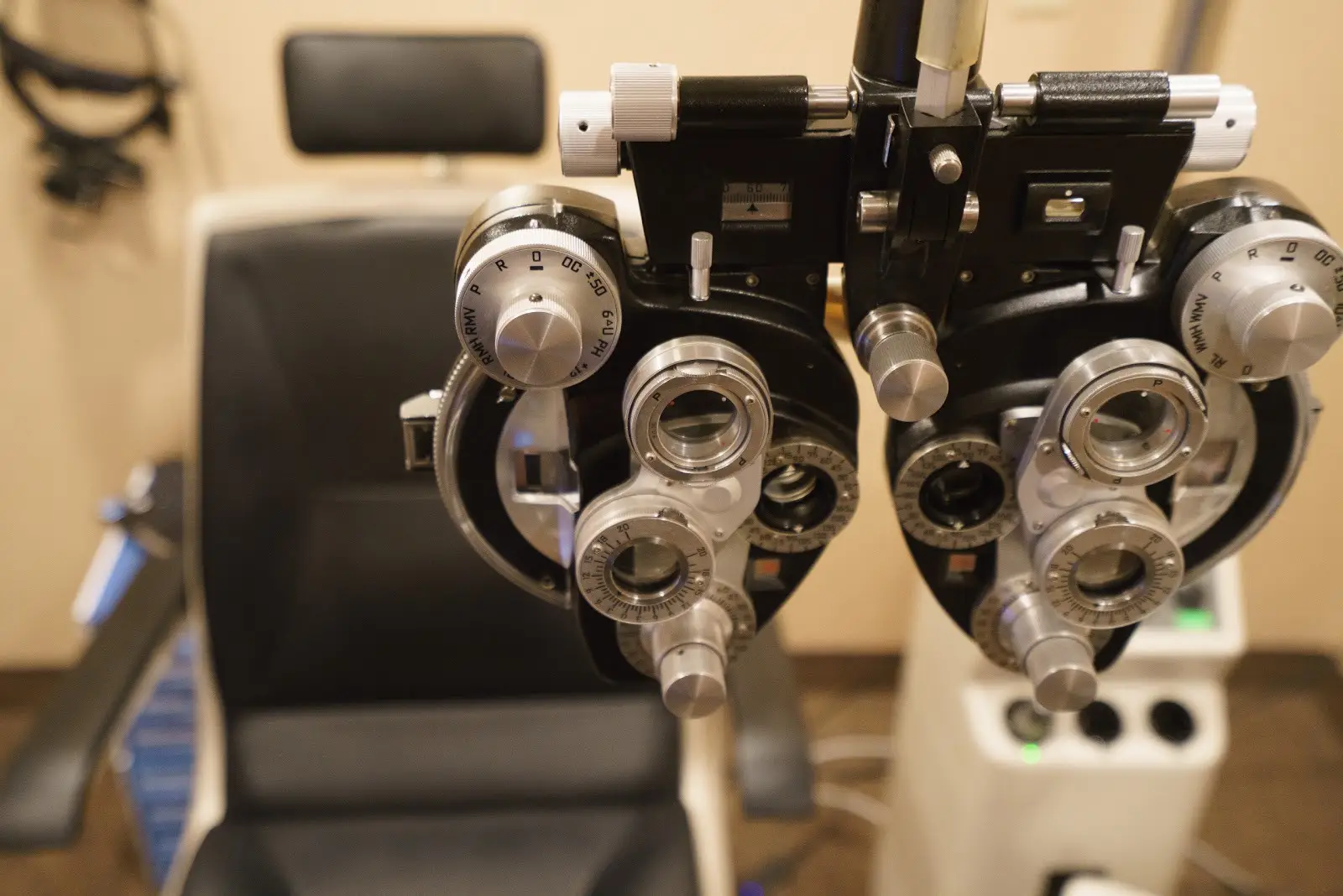 3930 Cedar Grove Parkway Eagan Eye Clinic.
