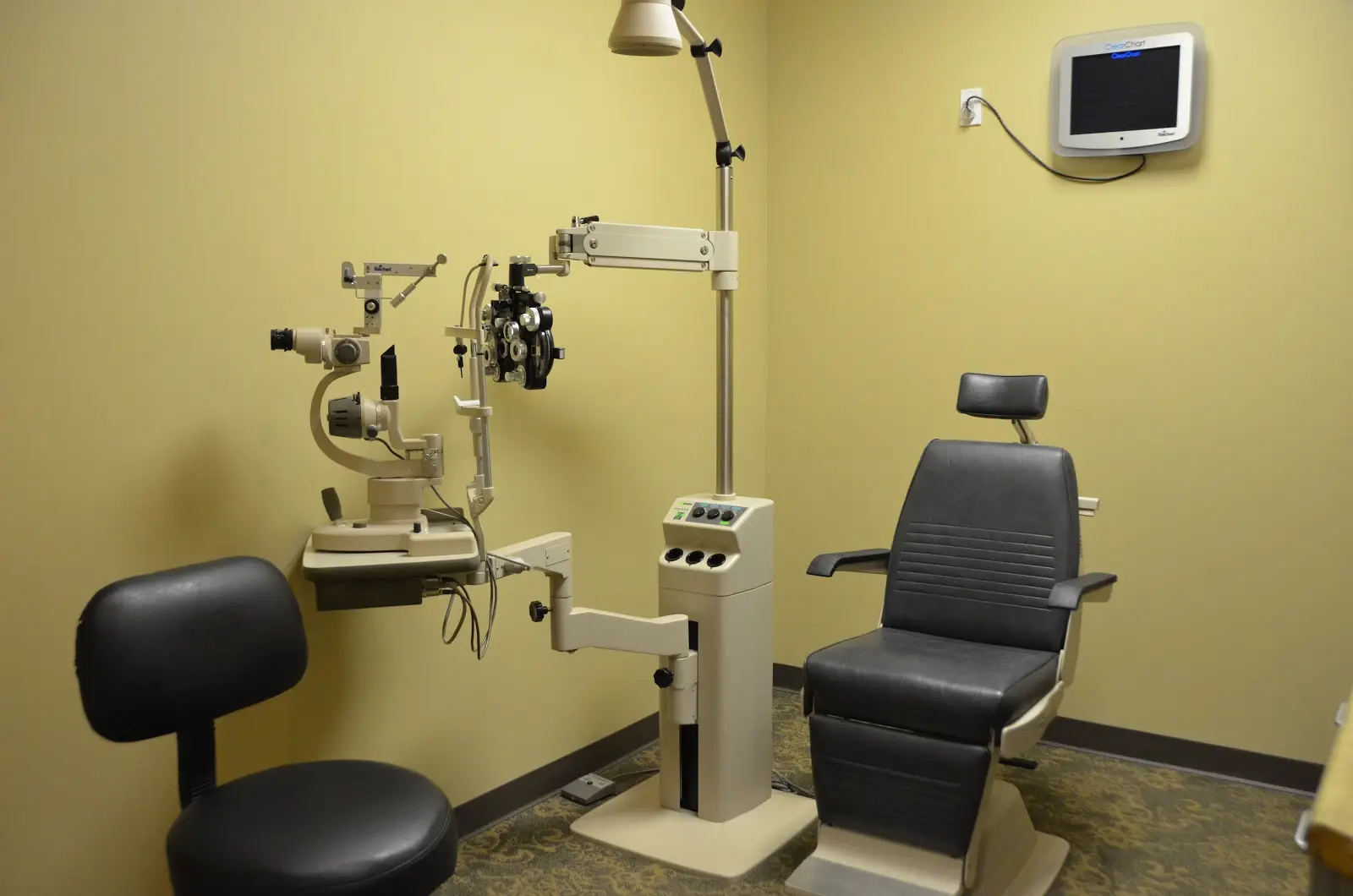 Primary EyeCare - Spring Hill exam room.