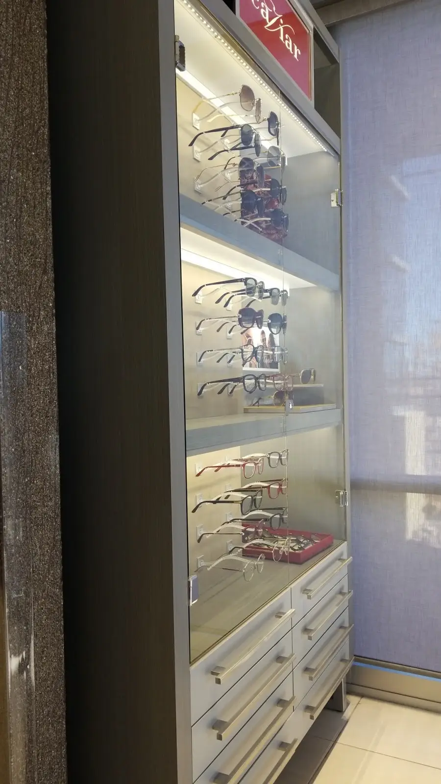 Eyewear display inside El Paso EyeCare