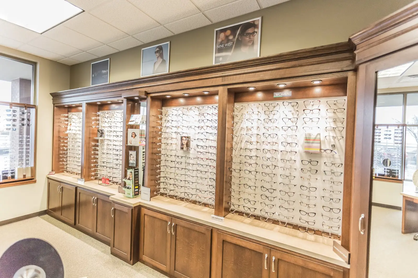 Advanced Eyecare South Wooden Dispensary