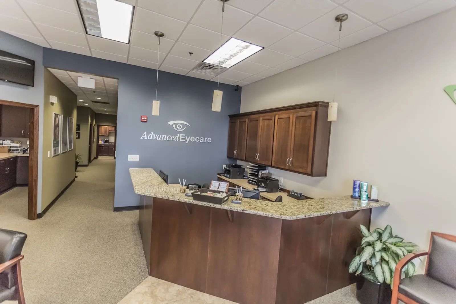 Advanced Eyecare South Front Desk