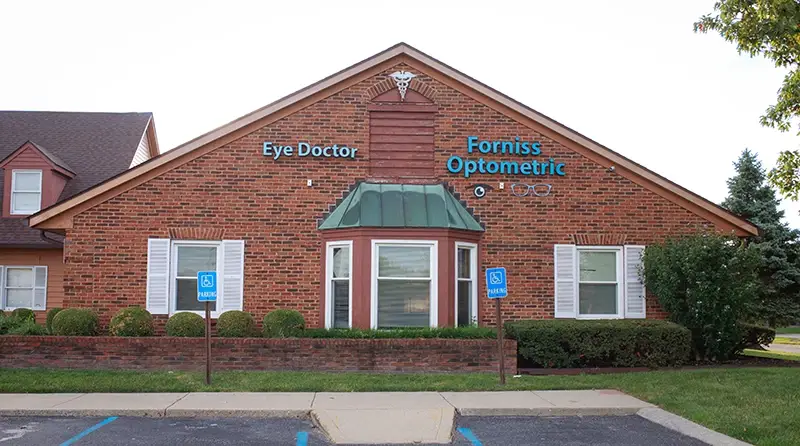 Outside Forniss Optometric