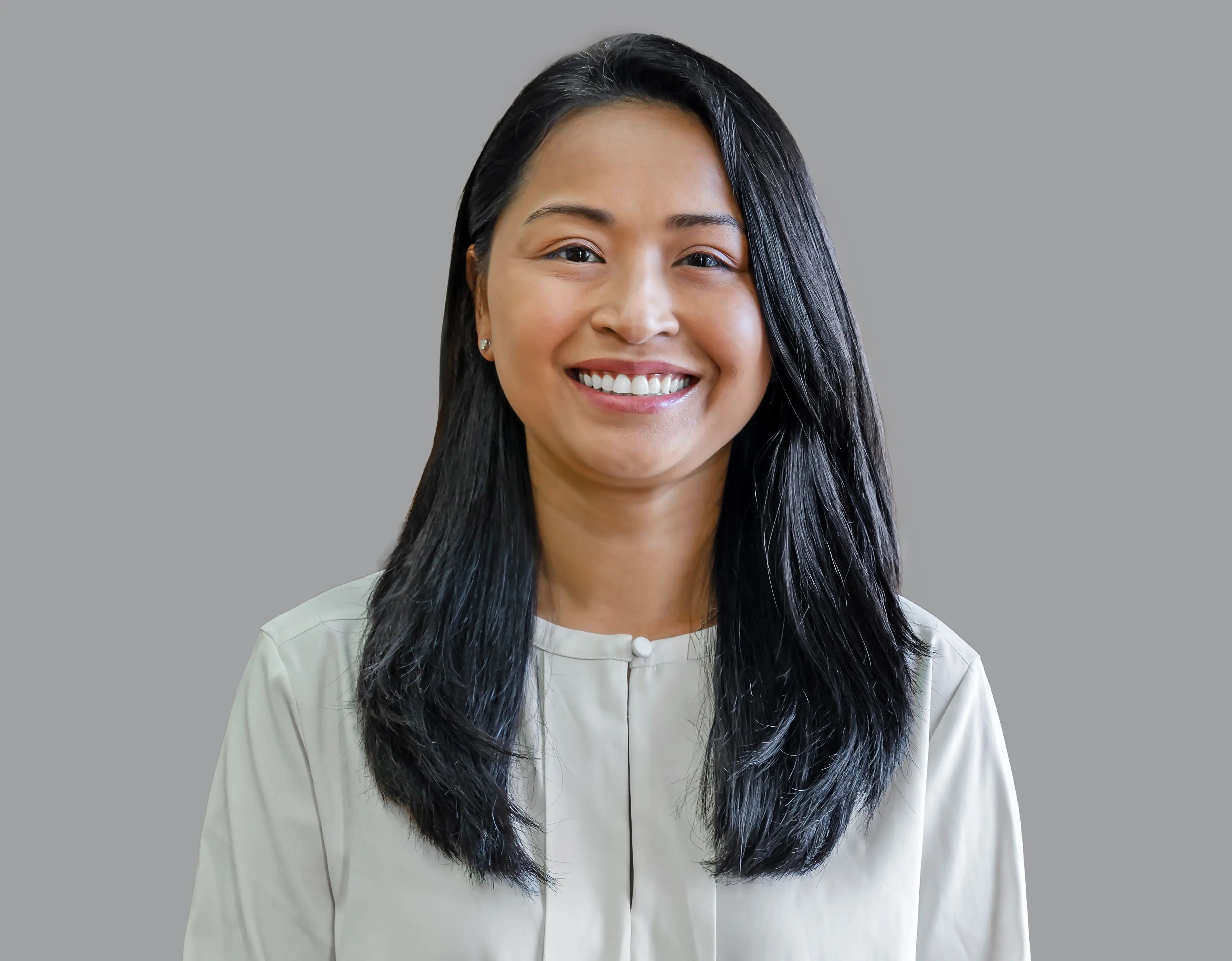 Photograph of Maria Nguyen-Trinh