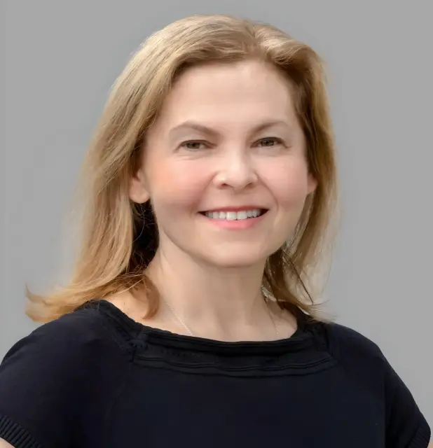 Photograph of Alexandra Gelt