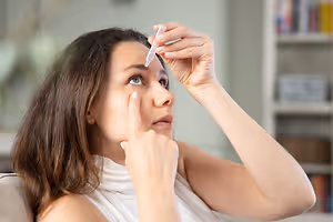 Dry eye symptoms