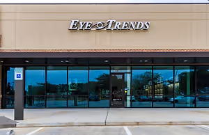 Exterior View of the Kingwood Eye Trends Office