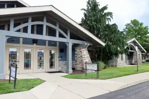 Silver Birch Eye Care building with glass doors and windows on a sunny day